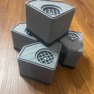 Gray Antivibrate Washer and Dryer Pedestal Blocks